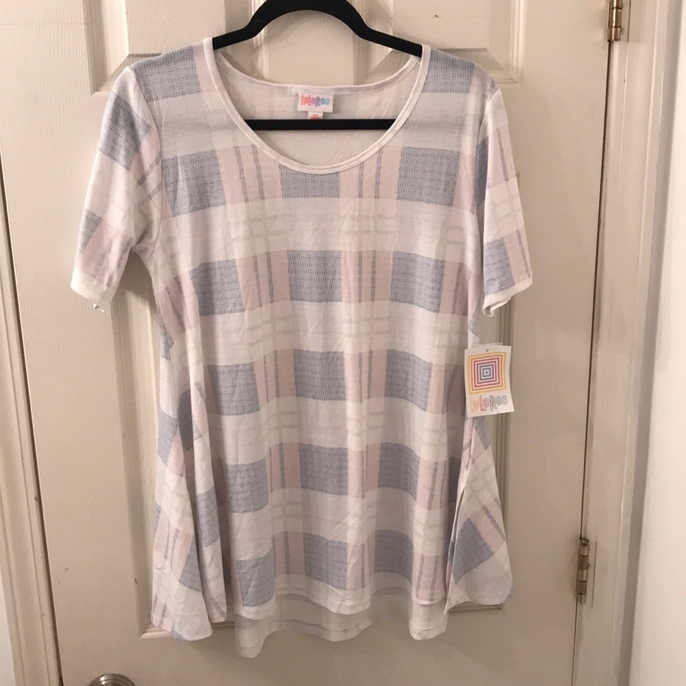 NWT LulaRoe perfect T tunic!!